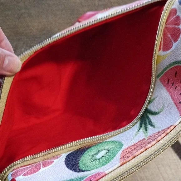 Dooney & Bourke Fruit print Bag πππ - Picture 8 of 14